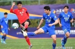 关于联赛冠军悬念待解，各队实力均衡的信息