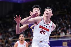 江苏队客场横扫广东宏远，取得三连胜