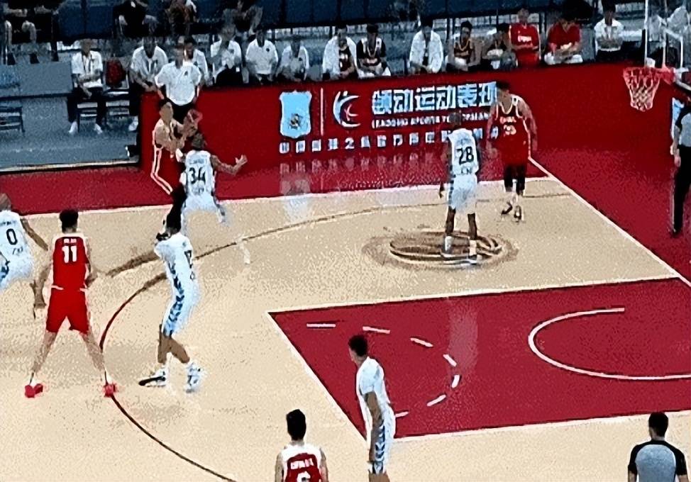 战无不胜的球队再次赢得胜利